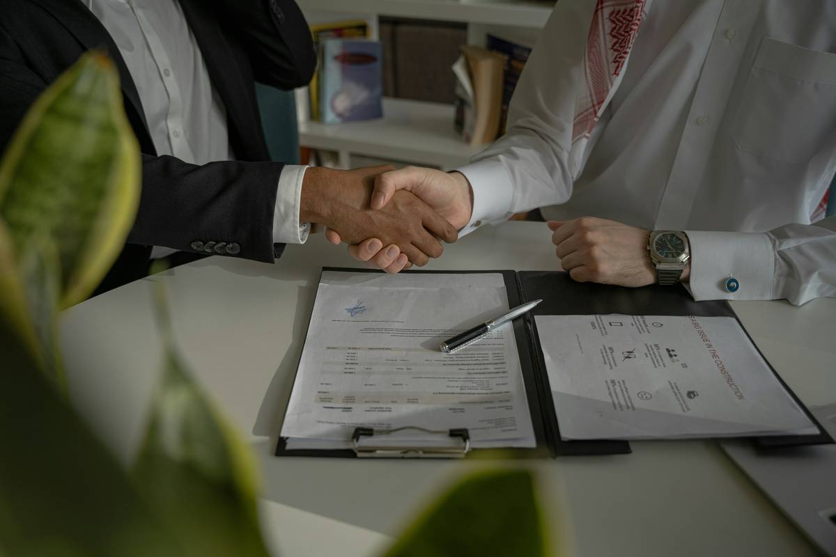 Closing script example flowchart for finance automation sales